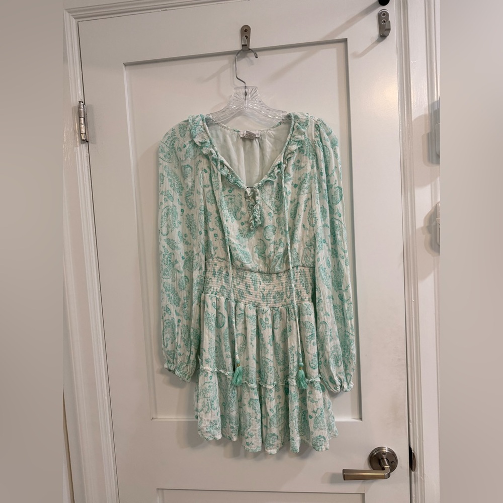 House of Harlow 1960 white mini dress w/ mint green paisley pattern (fair)